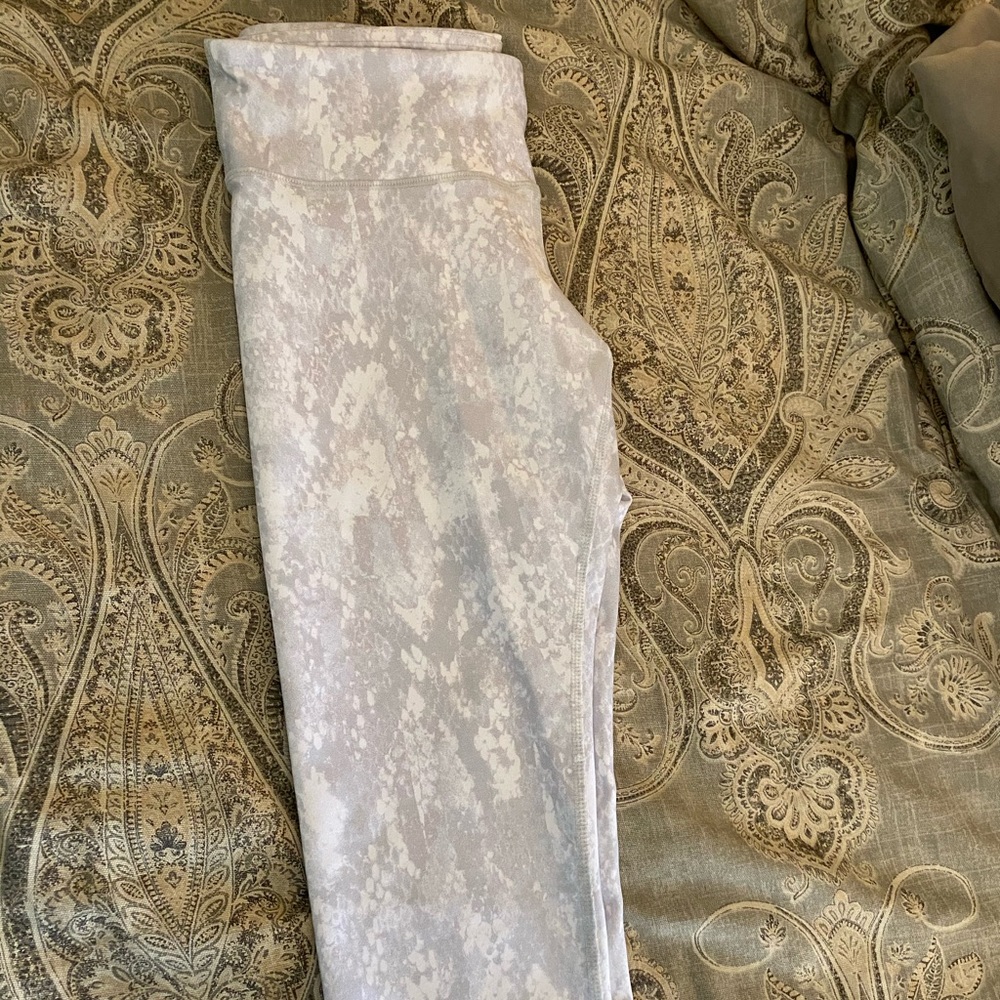 Alo Capri leggings